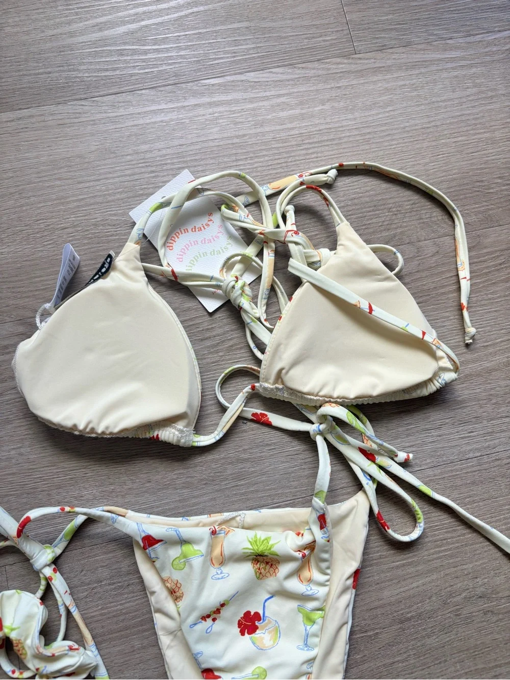 Dippin Daisies Pastel Yellow Tropical Drink string Bikini w/ matching scrunchie